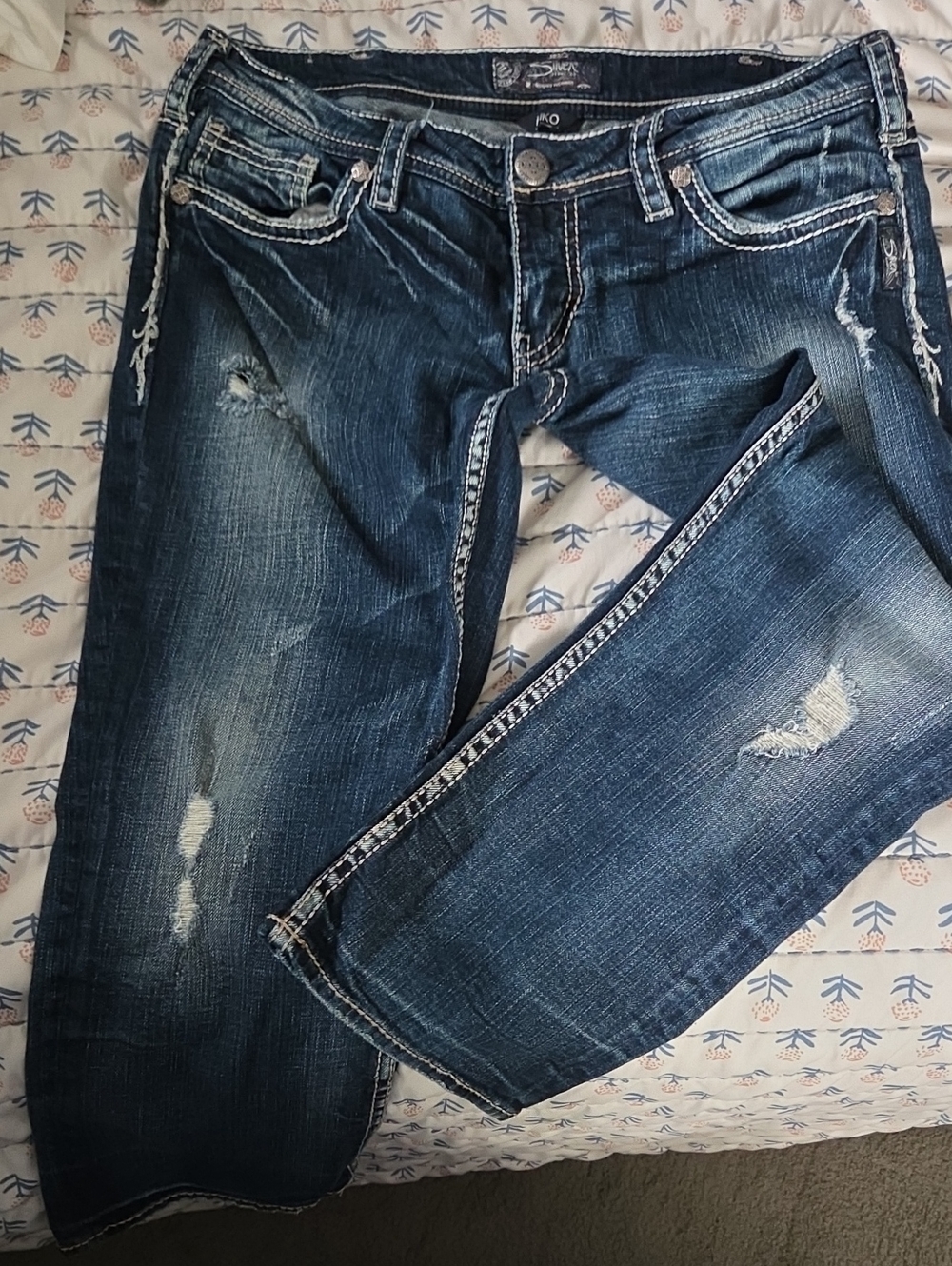 Silver Jeans Indigo Cropped Jeans